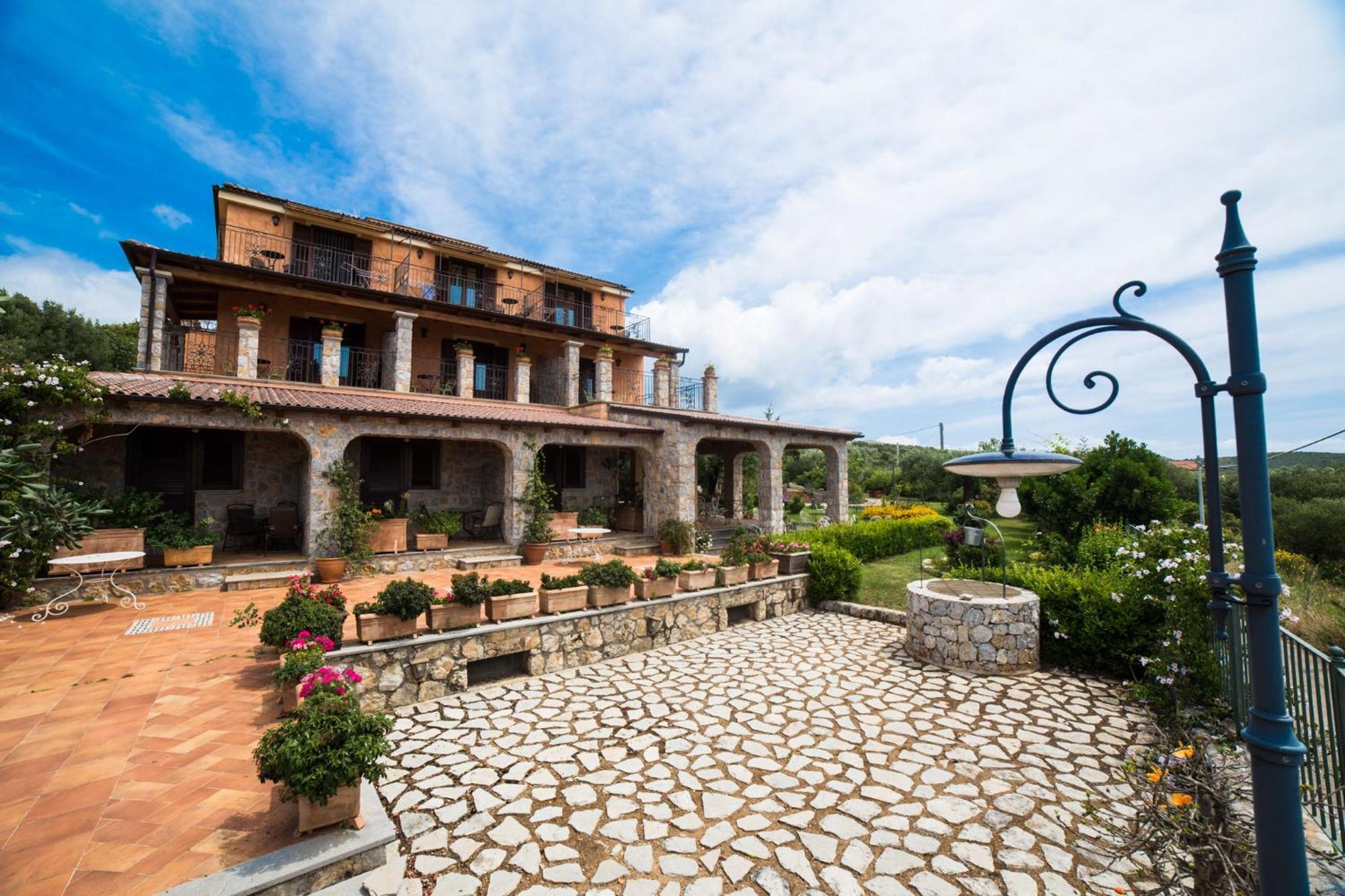 Relais Pian Delle Starze 4* Marina di Camerota